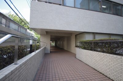 初台パークサイドハイツ　外観2